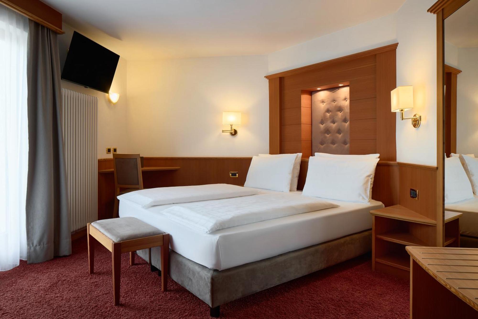 Hotel Des Alpes La Villa  Pokoj fotografie