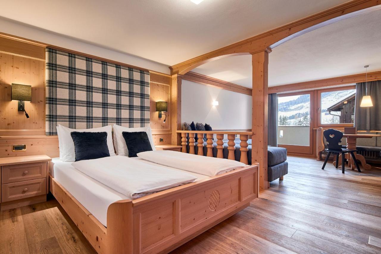 Hotel Des Alpes La Villa  Exteriér fotografie